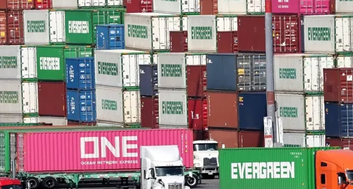 Donald Trump’s Second Term: Policy Shifts, International Tensions, and Domestic Unrest Shape a Tumultuous Presidency