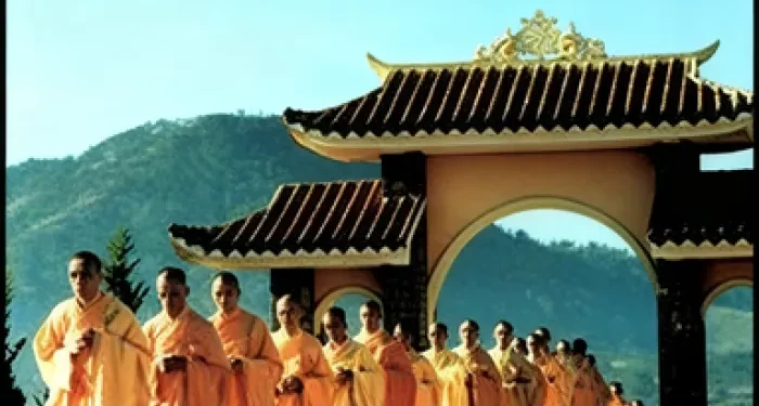 What Are the Practices of Mahayana Buddhism?